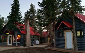 Yellowstone Cabins&RV
