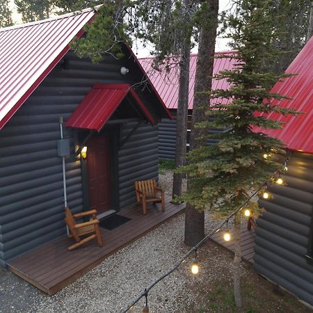 Yellowstone Cabins&RV West Yellowstone Esterno foto