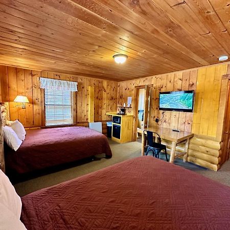 Yellowstone Cabins&RV West Yellowstone Esterno foto